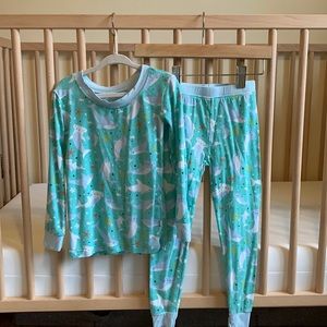Little Sleepies 3T bamboo viscose pajama set in Shark Soirée print